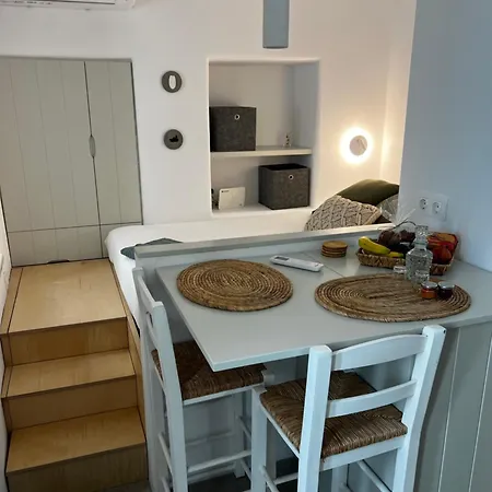 Lefteris * Parikia (Paros)